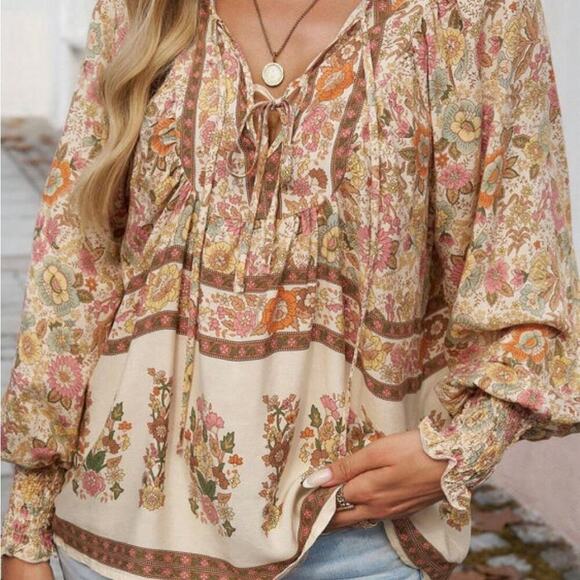 NWOT Floral Boho Women's Peasant Top Poet Blouse Neutral | Size M - Picture 3 of 9